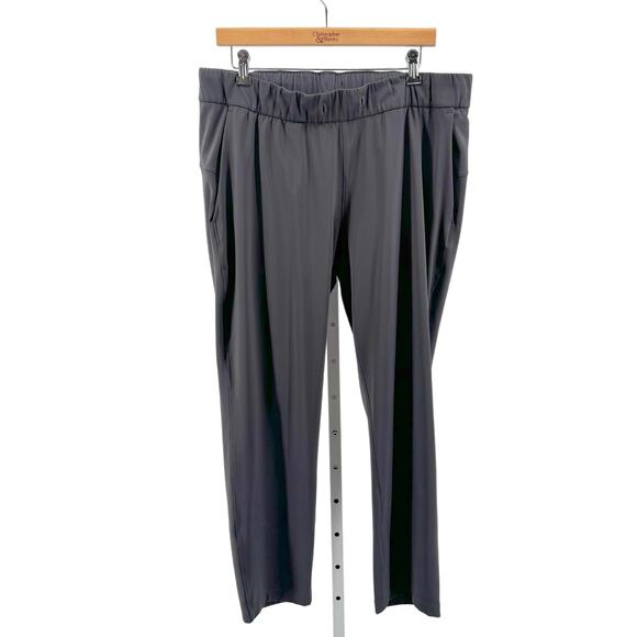 Lululemon Dark Shadow On the Fly 7/8 Crop Pant Womens Size 12 High Rise Slim Fit - Picture 14 of 14